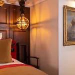 Maison Cardinal Furstemberg Holiday home Paris