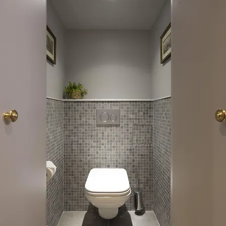 Maison Cardinal Furstemberg Semesterbostad