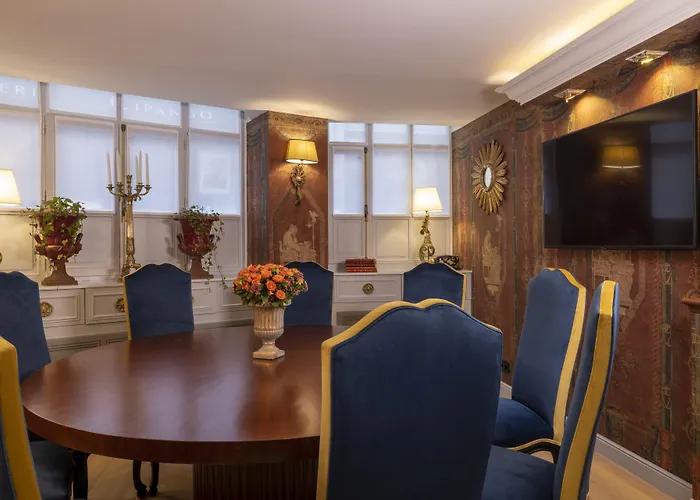 Hébergement de vacances Maison Cardinal Furstemberg Paris