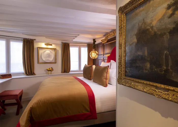 Hébergement de vacances Maison Cardinal Furstemberg Paris