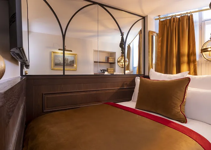 Hébergement de vacances Maison Cardinal Furstemberg Paris