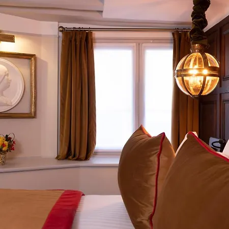 Maison Cardinal Furstemberg Holiday home Paris